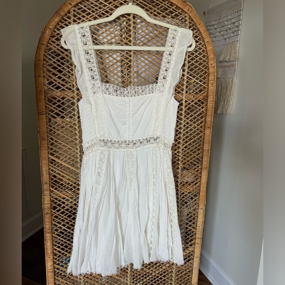Free People Lace Dress🤍 (M)
